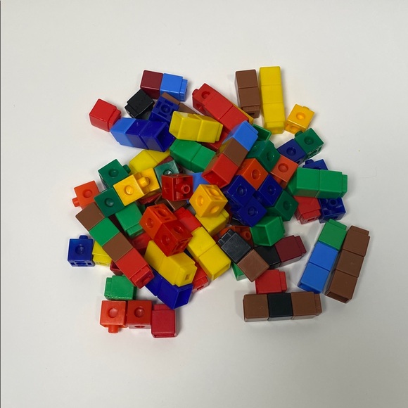 74 Colorful Interlocking Cube Building Blocks Set Colorful For Kids Homeschool - Picture 2 of 4